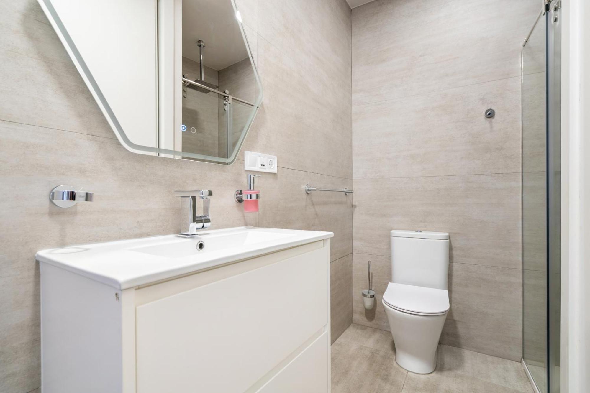 Room Canalejas Madrid Exterior foto