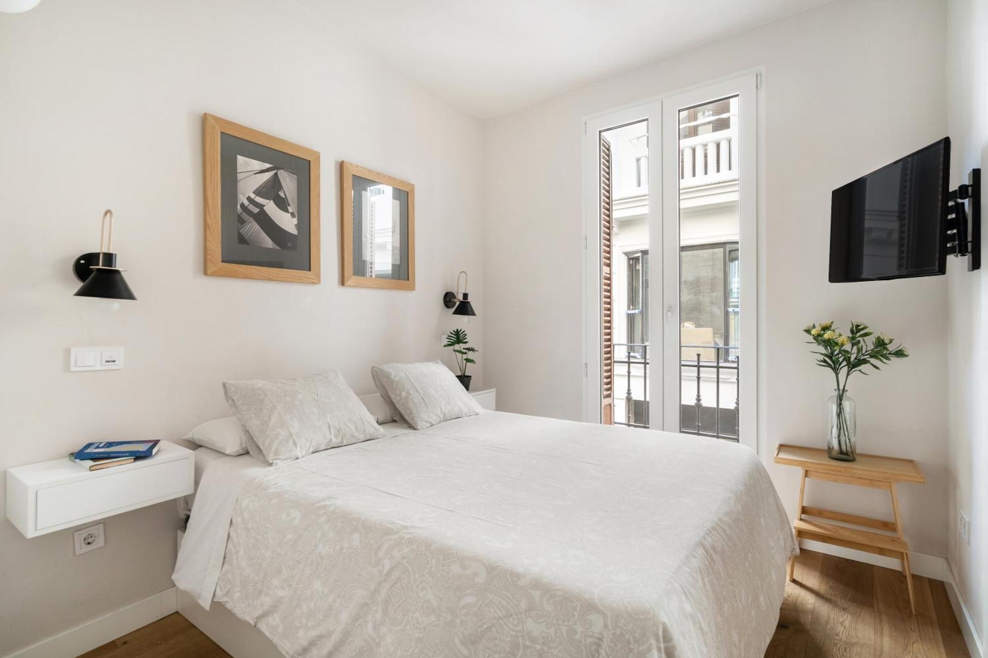 Room Canalejas Madrid Exterior foto