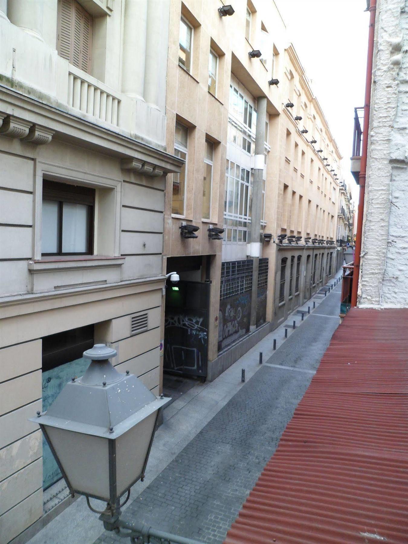 Room Canalejas Madrid Exterior foto