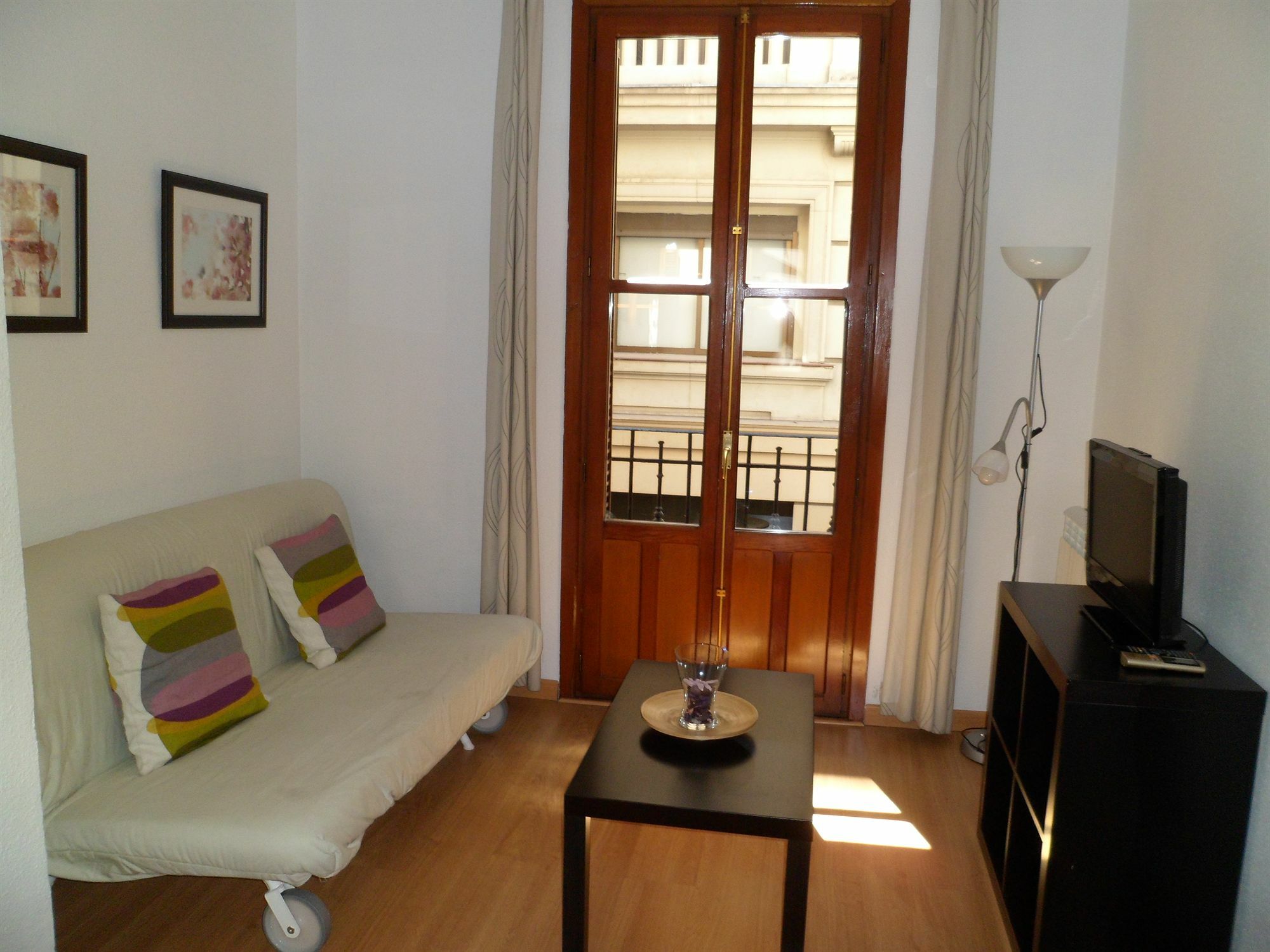 Room Canalejas Madrid Exterior foto